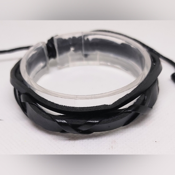 Men's Bracelet Leather Layered Black NEW f38 - Picture 1 of 1